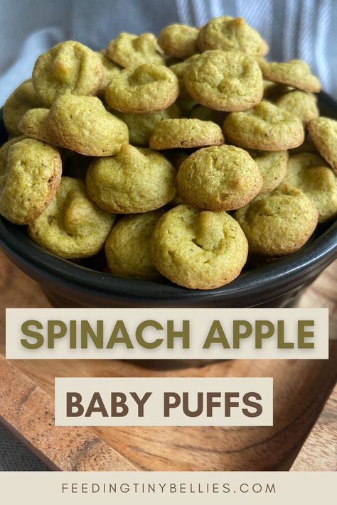 Spinach apple baby puffs Easy Blw Snacks, Homemade Baby Pancakes, Homemade Gerber Puffs, Blw Snack Recipes, Snacks For 6 Month Old, Mess Free Snacks, Homemade Infant Snacks, Diy Baby Snacks Homemade, No Msg Recipes