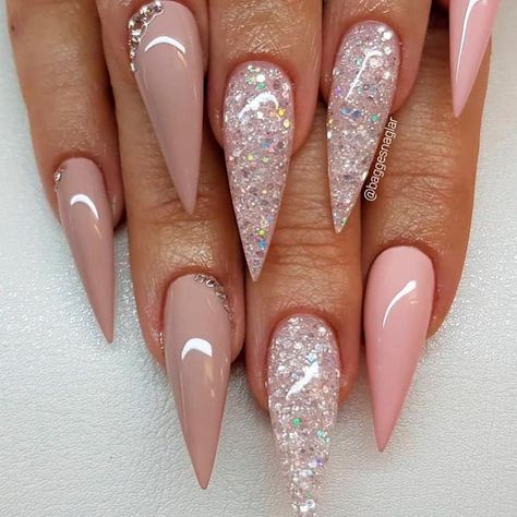 Long Nude Nails With Glitter And Rhinestones #glitternails #rhinestonesnails #stilettonails Nail Art Designs, Nude Nails, Stiletto Nails Designs, Classy Nails, Classy Nail Designs, Fabulous Nails, Stilleto Nails Designs, Elegant Nails, Nude Nail Designs