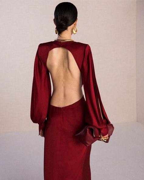 Couture, Alexander Mcqueen, Haute Couture, Satin Drape Dress, Red Satin Gown, Backless Evening Dress, Satin Backless Dress, Draped Dress, Backless Silk Dress