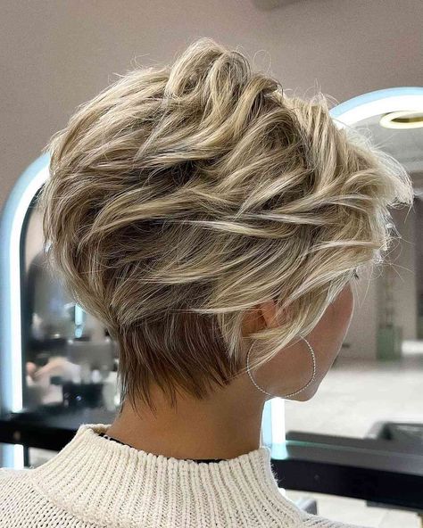 30 Top Short Hairstyles for Thick Hair to Be More Manageable Cortes De Cabello Corto, Shorter Hair Cuts, Capelli, Pixie Haircut, Short Hair Cuts For Women, Longer Pixie Haircut, Short Hair Cuts, Medium Hair Styles, Short Layered Haircuts