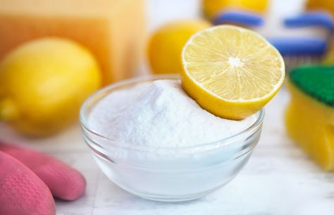Reduce your plastic consumption and make your own natural cleaning products - thisNZlife Pop, Cleaning, Cleaning Recipes, Diy Cleaning Products, Cuisine, Cleaning Hacks, Green Cleaning, Natural Cleaning Products, Tips