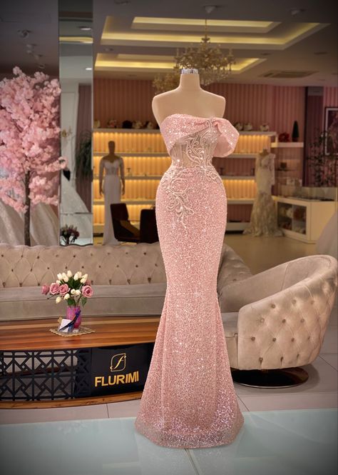 Vogue, Pink Prom Dress, Pink Prom Dresses, Pink Evening Dress, Pink Red Carpet Dress, Red Prom Dress, Blush Prom Dress, Pastel Pink Prom Dress, Pink Gowns