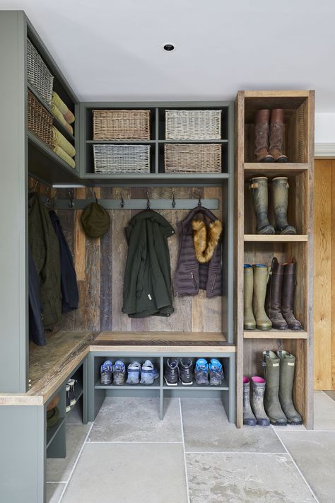 Utility Room Designs, Boot Room Utility, Home Remodeling, Laundry Room Design, Mudroom Entryway, Small Mudroom Ideas, Mudroom Remodel, Mudroom Laundry Room, Boot Room