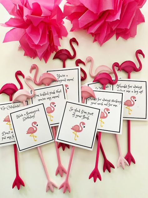 Flamingo party ideas and puns @michellepaigeblogs.com