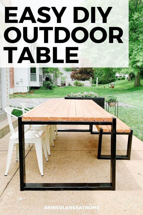 Easy outdoor dining table! Step by step instructions on how to build this table for your patio or deck. Enjoy this all summer long! Outdoor, Diy Outdoor Furniture, Diy Outdoor Table, Diy Patio Furniture, Diy Patio, Backyard Diy Projects, Diy Backyard, Outdoor Table, Diy Outdoor