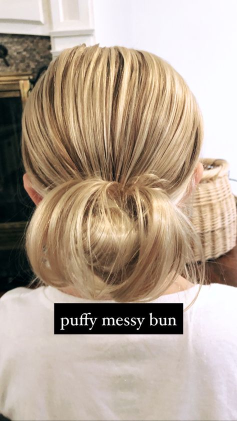 Bun Tutorial - How To Do a Puffy Messy Bun - Mom Generations readers love easy bun tutorials! These messy bun hairstyles are so cute and so easy to do on your children and you! You can do a simple hairstyle for girls in minutes! Braided Hairstyles, Inspiration, Bobs, Easy Bun Hairstyles, Easy Hairstyles For Long Hair, Bun Hairstyles For Long Hair, Twist Ponytail, Messy Bun For Short Hair, Easy Hairdos