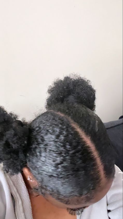 Protective Hairstyles Braids, Type 4c Hairstyles, 4c Natural Hairstyles, Natural Hair Styles For Black Women, Natural Hair Bun Styles, Slick Hairstyles, Natural Curls Hairstyles, Natural Hair Styles Easy, Quick Natural Hair Styles
