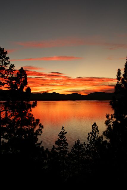 ahhhh.....sunset in South Lake Tahoe Nature, Sunset, Sunset Photos, Paisajes, Sunset Nature, Sunset Pictures, Sunset Wallpaper, Beautiful Sunset, Sunrise