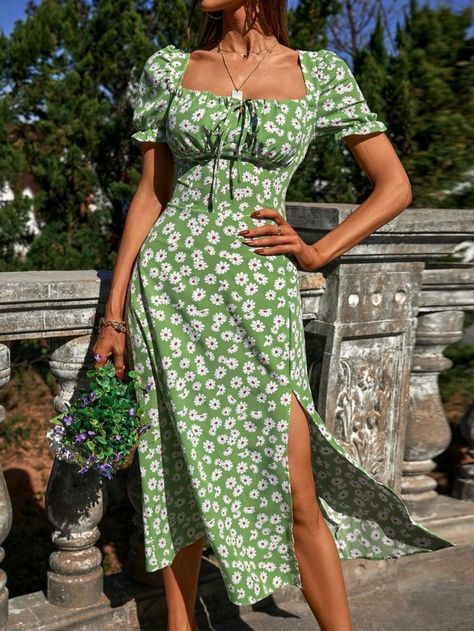 Outfits, Printed Summer Dresses, Floral Print Dress, Summer Floral Dress, Floral Sundress, Green Floral Dress, Floral Dress Outfits, Short Floral Dress Outfit, Womens Floral Dress