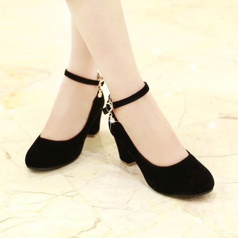 Ankle strap shoes