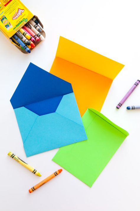 Diy, Mini Albums, Paper Crafts, Cardmaking, How To Make An Envelope, Paper Envelopes, Handmade Envelopes, Diy Envelope, Homemade Envelopes