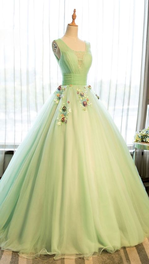 Outfits, Haute Couture, Prom Dresses, The Dress, Tiana Dress, Neon Prom Dresses, Fantasy Gowns, Pretty Dresses, Beautiful Dresses