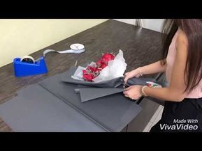 A step by step video on how i wrap a modern looking bouquet using premium Kraft Papers. Let me know if you like my design. Any comment on my video for furthe... Floral, Wrap Flowers In Paper, How To Wrap Flowers, How To Wrap Bouquet, Diy Bouquet Wrap, Making A Bouquet, Flowers Bouquet Gift, Wrapping Bouquets, Flower Bouquet Diy