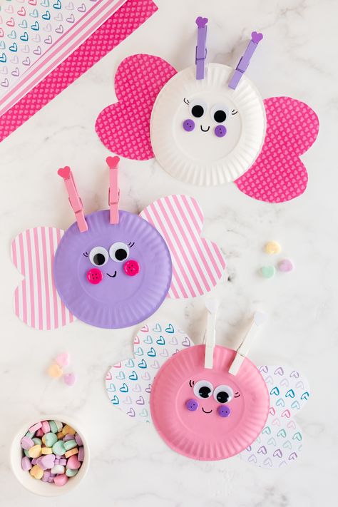 Diy, Pre K, Toddler Crafts, Bugs And Insects, Paper Plate Crafts For Kids, Preschool Valentine Crafts, Valentine Craft Kids Easy, Valentines Crafts For Preschoolers, Toddler Valentine Crafts