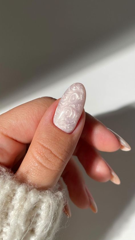 Pearly nails for winter?❄️It’s giving ice rink⛸️ *all products used for this look are linked in my amazon sf in my… | Instagram Nail Designs, Trendy Nails, Nails Inspiration, Subtle Nails, Nail Colors, Nail Inspo, Uñas, Classy Nails, Subtle Nail Art