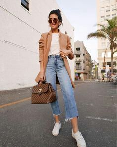 @estheranne_ Casual Outfits, Casual Chic, Jeans, Casual Chic Style, Casual Chic Outfit, Casual Chic Outfits, Chic Clothing Style, Work Outfit, Outfit Inspo