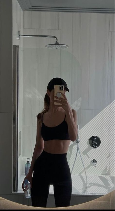 Skinny, Fitness, Workout Aesthetic, Gym Outfit, Body Goals Inspiration, Workout Clothes, Fitness Inspiration, Fit Body Goals, Fitness Inspiration Body