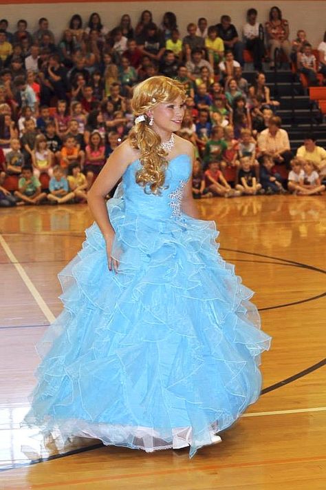 Boys Transformed Into Beautiful Girls - All About Crossdressers High School, Dressing, Pageant, Pageant Dresses, Sissy Maid Dresses, Sissy Dress, Drag Queen, Beauty Pageant Dresses, Crossdresser Photos