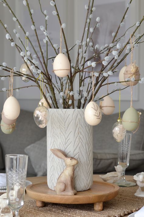 A beautiful collection of decorative eggs, easter bunnies and faux flowers to bring the feeling of spring into your home Easter, Ideas, Decoration, Celebration, Design, Diy, Deko, Jul, Oster