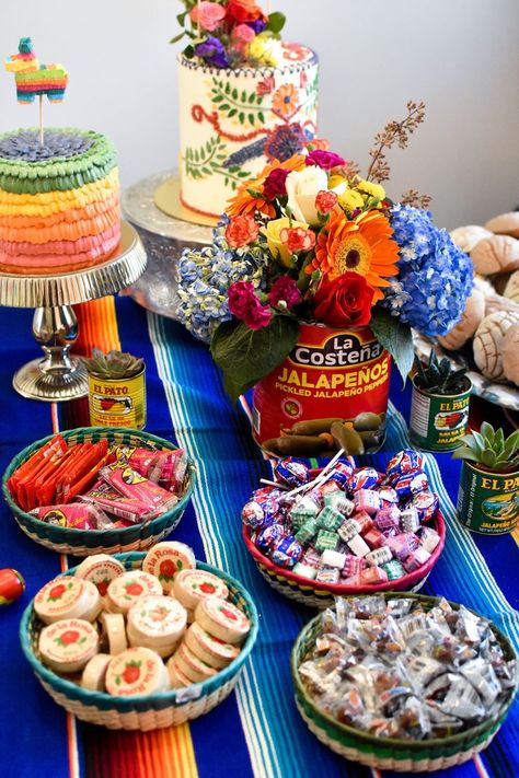 Mexican Theme Party Decorations, Mexican Birthday Party Decorations, Mexican Party Decorations, Mexican Fiesta Party Decorations, Mexican Party Theme, Fiesta Party Favors, Mexican Fiesta Birthday Party, Charro Party Ideas, Fiesta Party Decorations