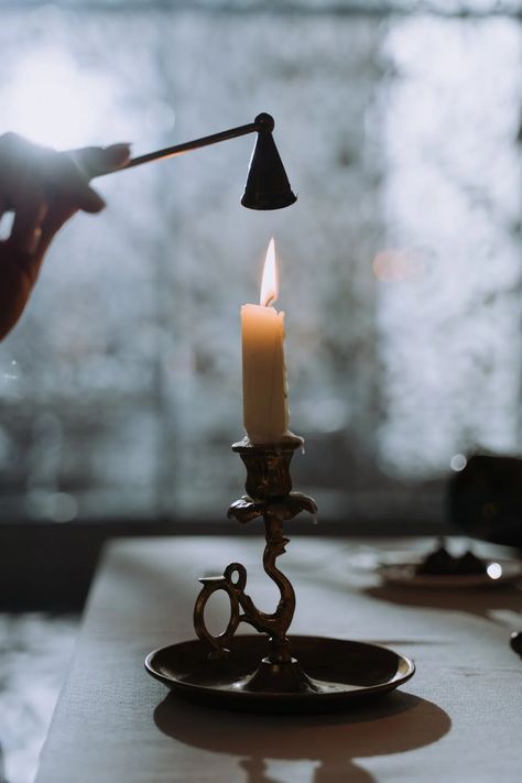 Inspiration, Candle Aesthetic, Dark Academia Aesthetic, Darkest Academia Aesthetic, Vintage Candles, Candlelight, Candle Picture, Darkest Academia, Old Candles