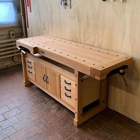 Big day yesterday! Got my new Sjöbergs Elite 2000 workbench from @affinitytoolworks assembled and ready to be used. Its going to make a huge difference in my workflow and will make a wide variety of tasks so much easier. Cant wait to put it to work! Workbenches, Garages, Garage Work Bench, Workbench, Workbench Plans, Bench, Workbench Plans Diy, Garage, Workbench Designs