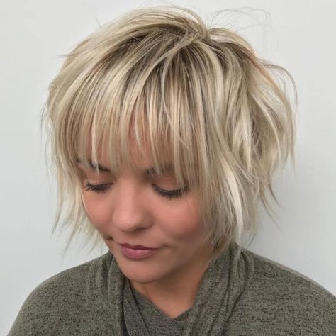 Shorter Shag for Fine Hair with See-Through Bangs Haircuts For Long Hair With Layers, Haircuts For Long Hair, Short Shag Haircuts, Pixie Bob, Bob Hairstyles For Fine Hair, Thick Hair Styles, Shag Hairstyles, Short Shag Hairstyles, Long Hair Cuts