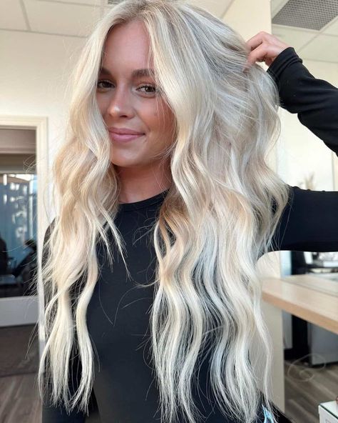 60 Platinum Blonde Hair Ideas That Will Make You Crave A Color Change Blonde Hair, Balayage, Haar, Capelli, Blond, Blonde Hair Goals, Balayage Hair, Cool Blonde Hair, Blonde Hair Inspiration