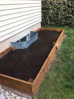 DIY Garden Box for a Small Yard Tutorial Shaded Garden, Planters, Outdoor, Diy, Garden Boxes Diy, Garden Boxes, Diy Garden, Diy Raised Garden, Outdoor Decor