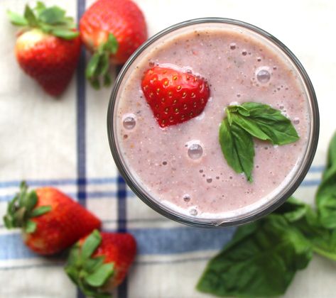 Summer smoothie recipe (strawberries, basil, chia seeds) ---MUST MAKE-- Smoothie Recipes, Vegan Smoothies, Smoothies, Winter, Smoothie Recipes Strawberry, Summer Smoothies Recipes, Basil Smoothie, Summer Smoothies, Smoothie Recipes Oatmeal
