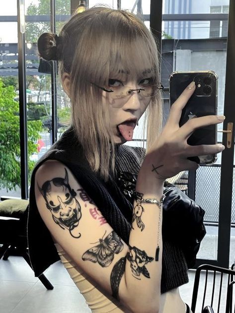 Pin by lolicorpse on Drex in 2022 | Girl tattoos, Tattoed girls, Bad girl aesthetic Ink, Floral, Tattoos, Nature Tattoos, Tattoo Designs, Girl, Aesthetic, Cool Tattoos, Tattoo Style