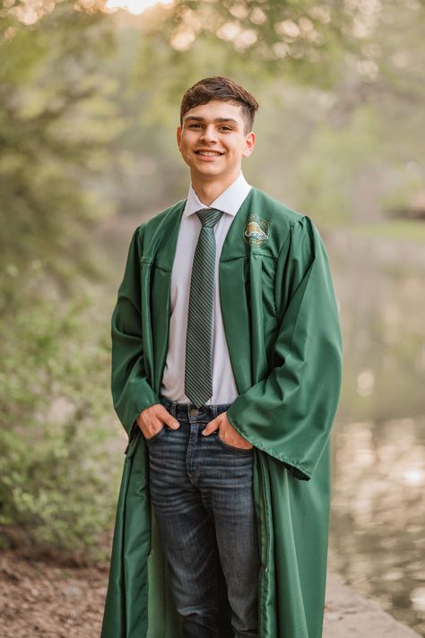 Cap and gown senior pictures at the Brackenridge Park by San Antonio senior photographer Cassey Golden Senior Pics, Senior Pictures, Senior Photos, Boy Poses, Guys, Male Graduation Pictures, Poses, Graduation Poses, Male Senior Pictures