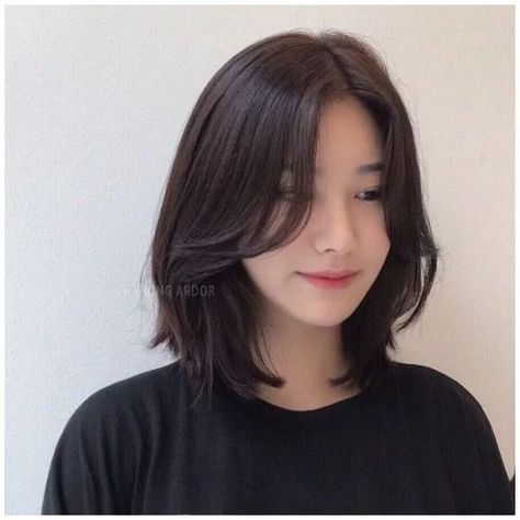 10 Model Potongan Rambut Pendek Wanita ala Artis Korea yang Kece Abis 5