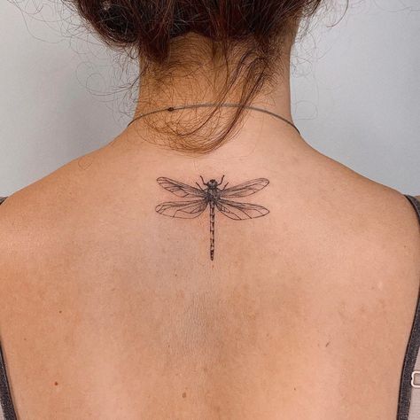 Back Tattoo, Tattoos, Tattoo Designs, Cute Tattoos, Cool Tattoos, Tattoo Inspiration, Beautiful Tattoos, Muster Tattoos, Mini Tattoos