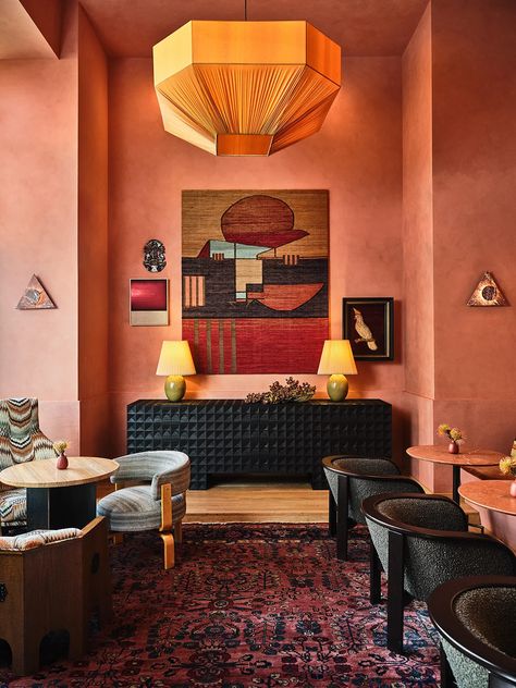 Kelly Wearstler Designed the Dahlia Bar to Be Ultra-Flattering Vintage, Sweet, Home, Modern, Interieur, List, Sweet Home