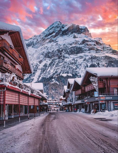 Grindelwald, Switzerland 💫 📸@momentsofgregory/IG #switzerland #winter #grindelwald Canada, Instagram, Places, Winter, Switzerland, Acrylics, Switzerland Wallpaper, Scenic, Alps
