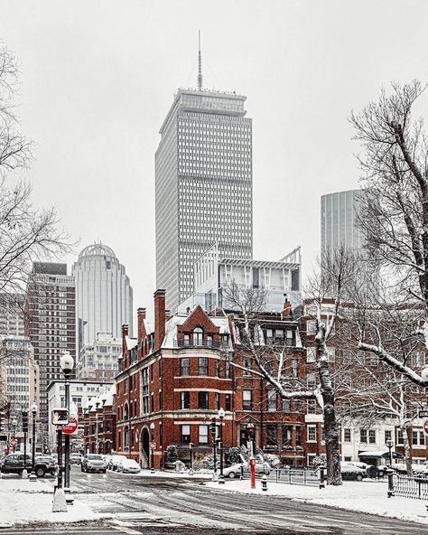 Boston Photography 📷 on Instagram: “🌟 Photo of the day! 🌟 Today's gorgeous photo comes from: @kmmarr_  Stunning #throwback capture from Back Bay!  Selected by @tomjohnriley 🗺…” Photography, Instagram, Boston, Photo, Winter Photography, Scenery, City, Beautiful Places, Architecture Photography