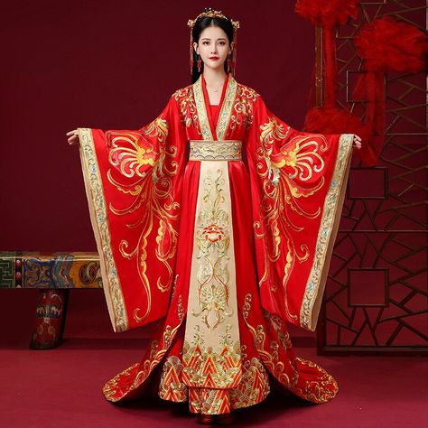 Traditional Chinese Dress, Traditional Hanfu, Chinese Style Dress, Chinese Dress, Chinese Clothing, Traditional Asian Dress, Ancient Chinese Clothing, Traditional Chinese Wedding, Chinese Wedding Dress Traditional