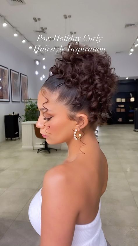 Long Hair Styles, Haar, Coiffure Chignon, Peinados, Capelli, Chignon, Cute Curly Hairstyles, Coiffure Facile, Curly