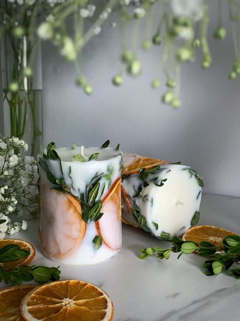 Homemade, Trendy Candle, Cute Desk, Candle Aesthetic, Yankee Candle, Romantic Candles, Fancy Candles, Unique Candles, Best Gifts