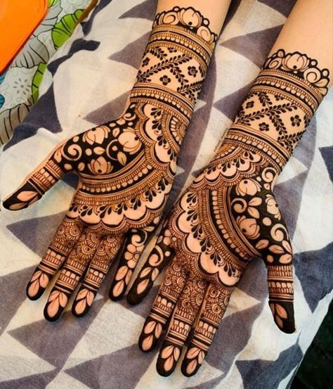 Arabaic Mehndi Designs for Bride Mehndi, Ideas, Art, Henna Designs, Inspiration, Mehndi Designs Bridal Hands, Mehndi Designs Front Hand, Simple Mehendi Designs, Mehendi Designs