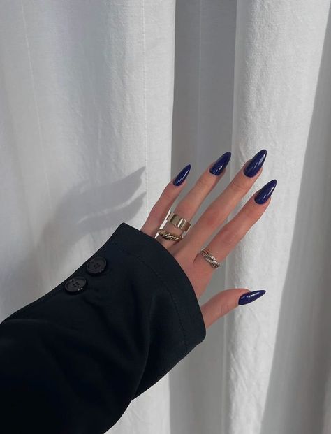 Looking for navy blue nails inspiration? Check out this list of 19+ stunning navy nails and dark blue nails with design ideas. There's navy nails with gold, with glitter, with silver, matte, shiny, short, and long, French tip, almond, coffin, acrylic, and more! These gorgeous dark blue nails are perfect for fall, winter, and spring 2022 and 2023! Glitter, Navy Blue Nails, Navy Nails, Navy Nails Design, Blue Acrylic Nails, Blue Gel Nails, Dark Blue Nails, Blue Prom Nails, Nails Inspiration
