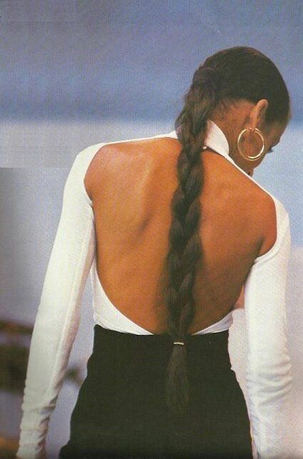 Sade - 30 years ago at Live Aid Outfits, Celebrities, 90s Fashion, Desire Clothing, Fashion Gone Rouge, Fashion Outfits, Sade Live, Ootd