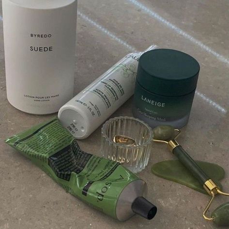 Products, Body Care, Vogue, Inspiration, Instagram, Summer, Cosmetics, Laneige, Lifestyle