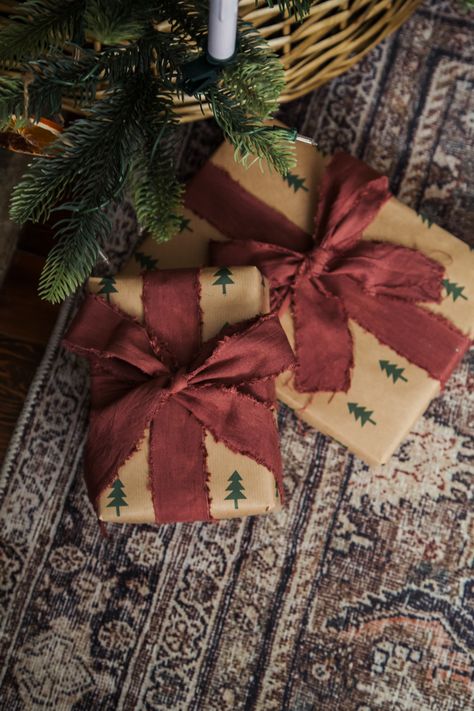 hand dyed linen ribbon: a Little Women inspired Christmas. - dress cori lynn Christmas Crafts, Crafts, Linen Ribbon, Christmas Dress, Linen, Linen Blend, Ribbon, Burp Cloths, Dyed Linen