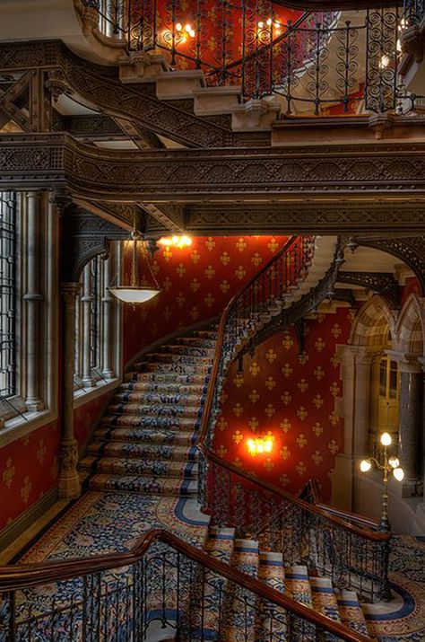 St. Pancras Renaissance | 13 Haunted Hotels (We Totally Want To Check In To) | Camille Styles Architecture, Interior, Victorian Homes, Haunted Hotel, House, Beautiful Buildings, Stairway To Heaven, Arquitetura, Victorian