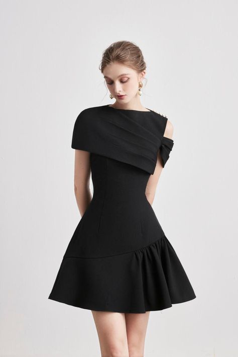 Caballo Fit and Flare Asymmetric Sleeved Twill Mini Dress | MEAN BLVD Flare Dress, Dress Patterns, Outfits, Dresses With Sleeves, Flair Dress, Fit And Flare Dress, Elegant Dresses, Classy Dress, Chic Dress