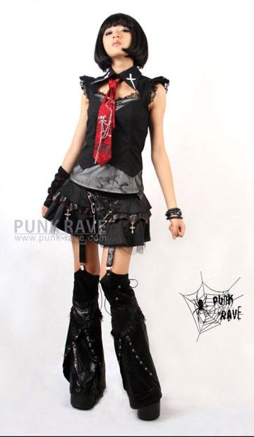 Punk Rave. Outfits, Punk Fashion, Emo Style, Gothic Fashion, Clothes, Lolita Fashion, Lolita Skirt, Harajuku Fashion, Alternative Outfits