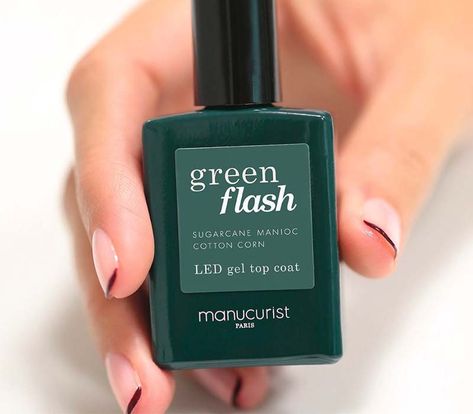 10+ Sustainable & Eco-Friendly Nail Polish Brands - Vegan & Non-Toxic! Art, Eco Friendly Nail Polish, Vegan Cosmetics Brands, Biodegradable Products, Gel Polish Brands, Nail Polish Bottles, Nail Polish Brands, Nail Polish Collection, Organic Nails