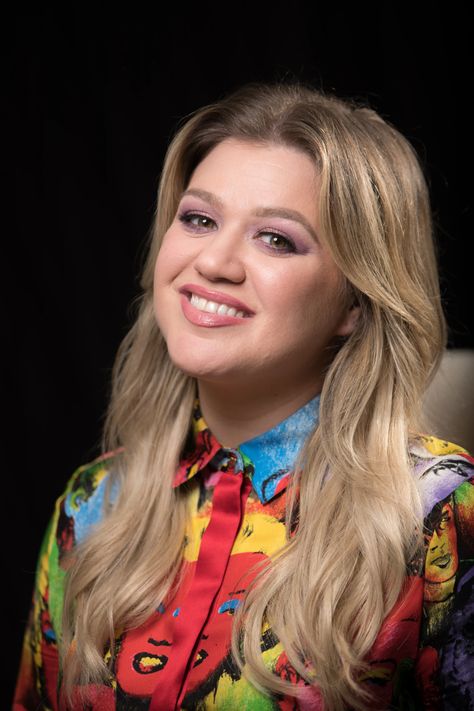 Kelly Clarkson earned the title of first "American Idol" in 2002. The singer's career has since flourished making it impossible for fans to "Breakaway." Christina Hendricks, People, Khloe Kardashian, Hollywood Actresses, Celebrity News, Black Celebrity News, Jennifer Aniston Hair, Hollywood Celebrities, Famous Singers